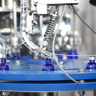 Oil Filling Piston Filling Machine Controlled by PLC System Liquid Filling Machinery Designed for Oil Filling Operations